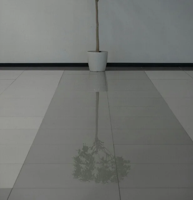 Expert marble polishing process in London to restore a smooth, polished surface.
