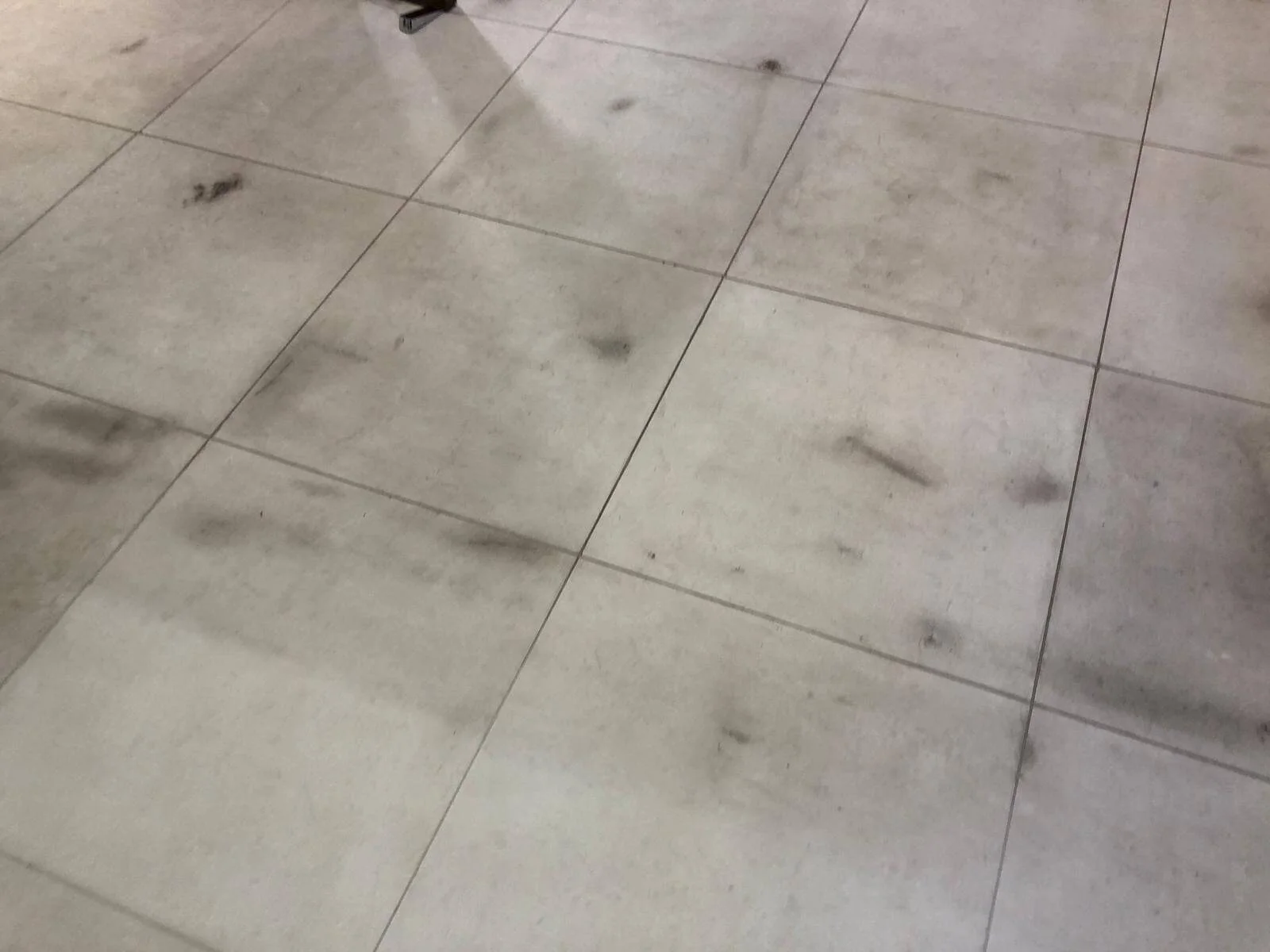 Limestone cleaning in Regent Street, London