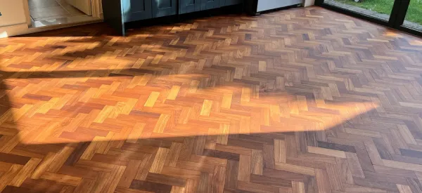 Beautiful wooden floor with a natural matte finish achieved using Pall-X 333 primer and Pall-X Zero lacquer in a London home
