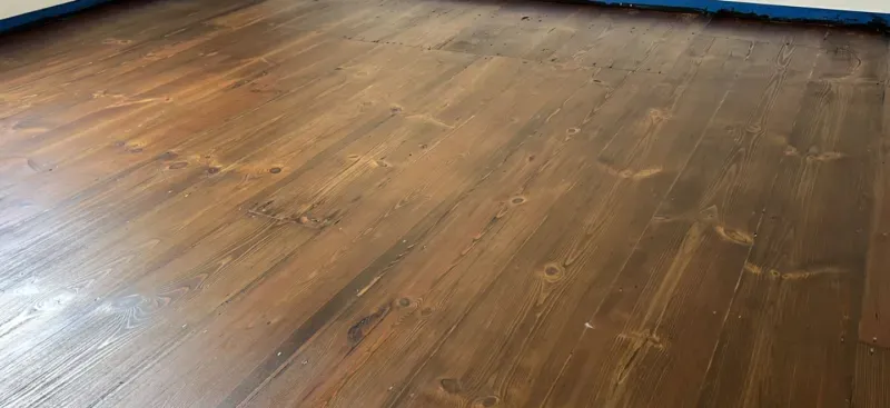 Stained and lacquered florboards after sanding