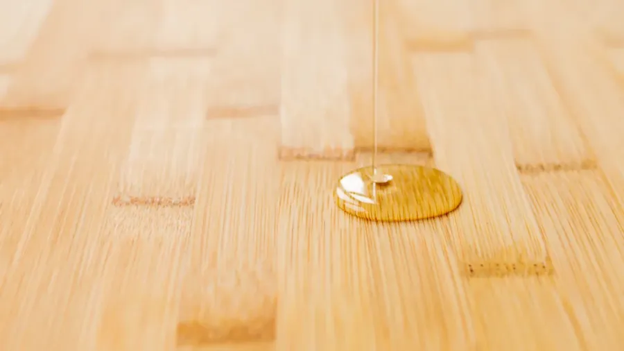 Varnish-on-Wooden-Floors