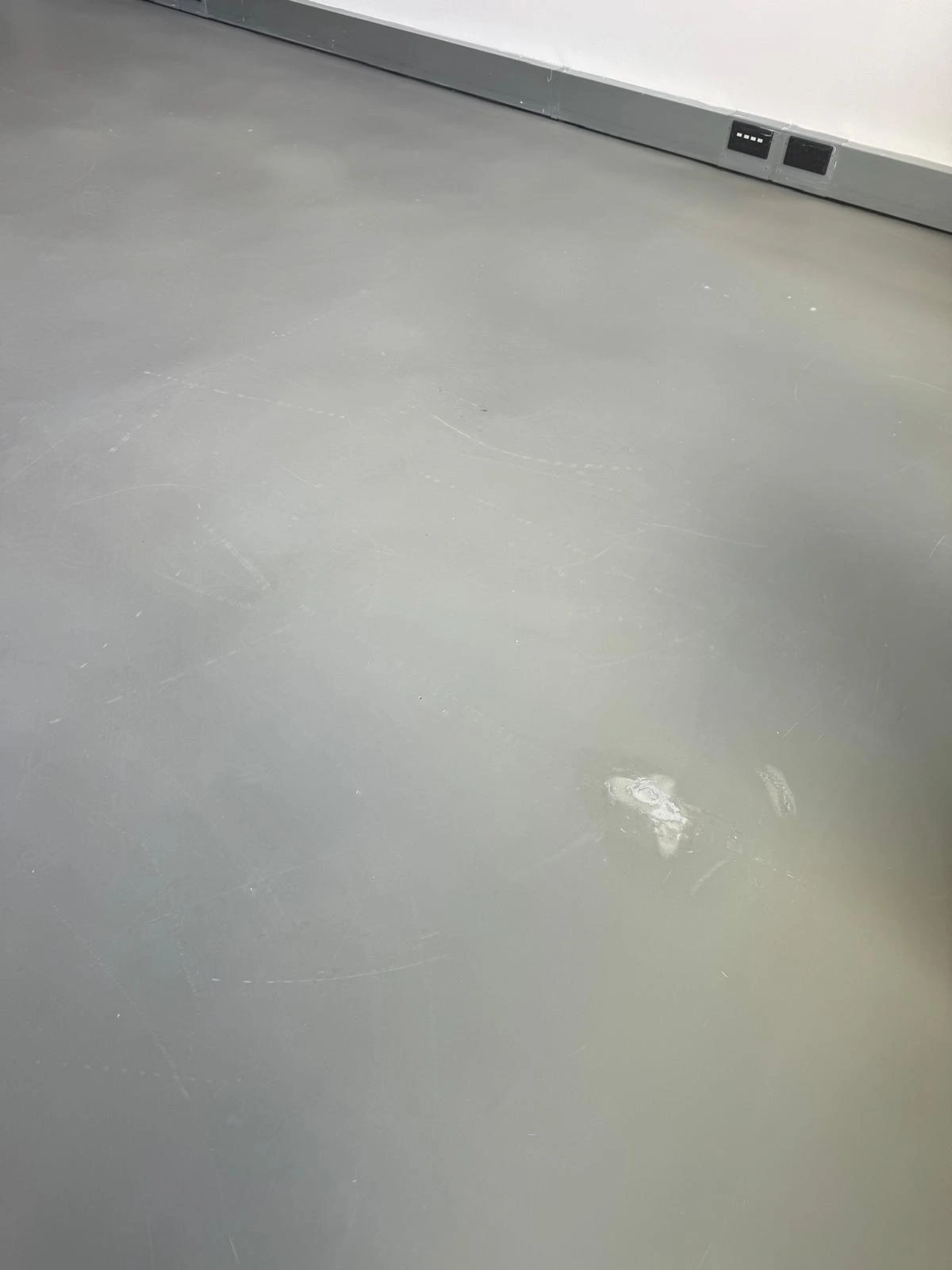 Resin floor deep cleaning in Hackney, London